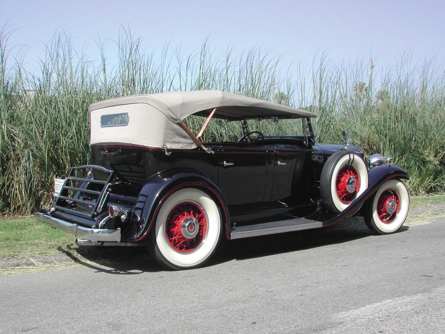  Packard Standard Eight Model 902 Phaeton 1932 года  (фото 12 из 13)
